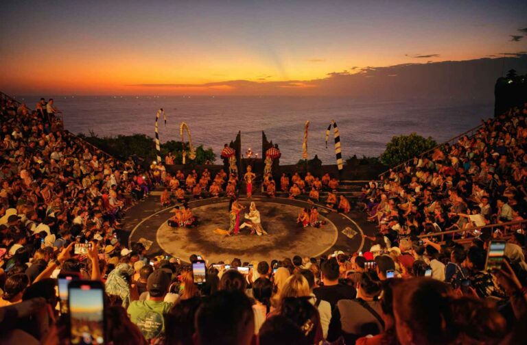 An Honest Review of the Kecak Dance at Uluwatu Temple (2026)